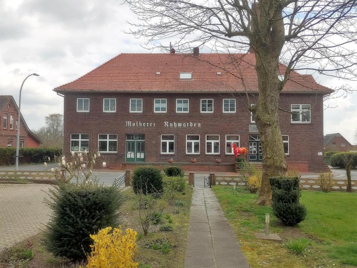 Ferienwohnung Alte Schule Ruhwarden Kültér fotó