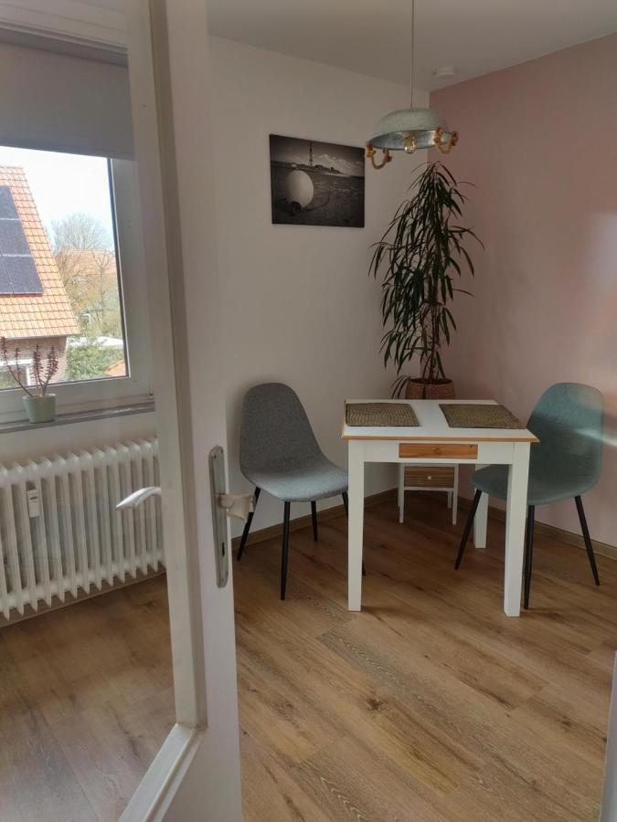 Ferienwohnung Alte Schule Ruhwarden Kültér fotó